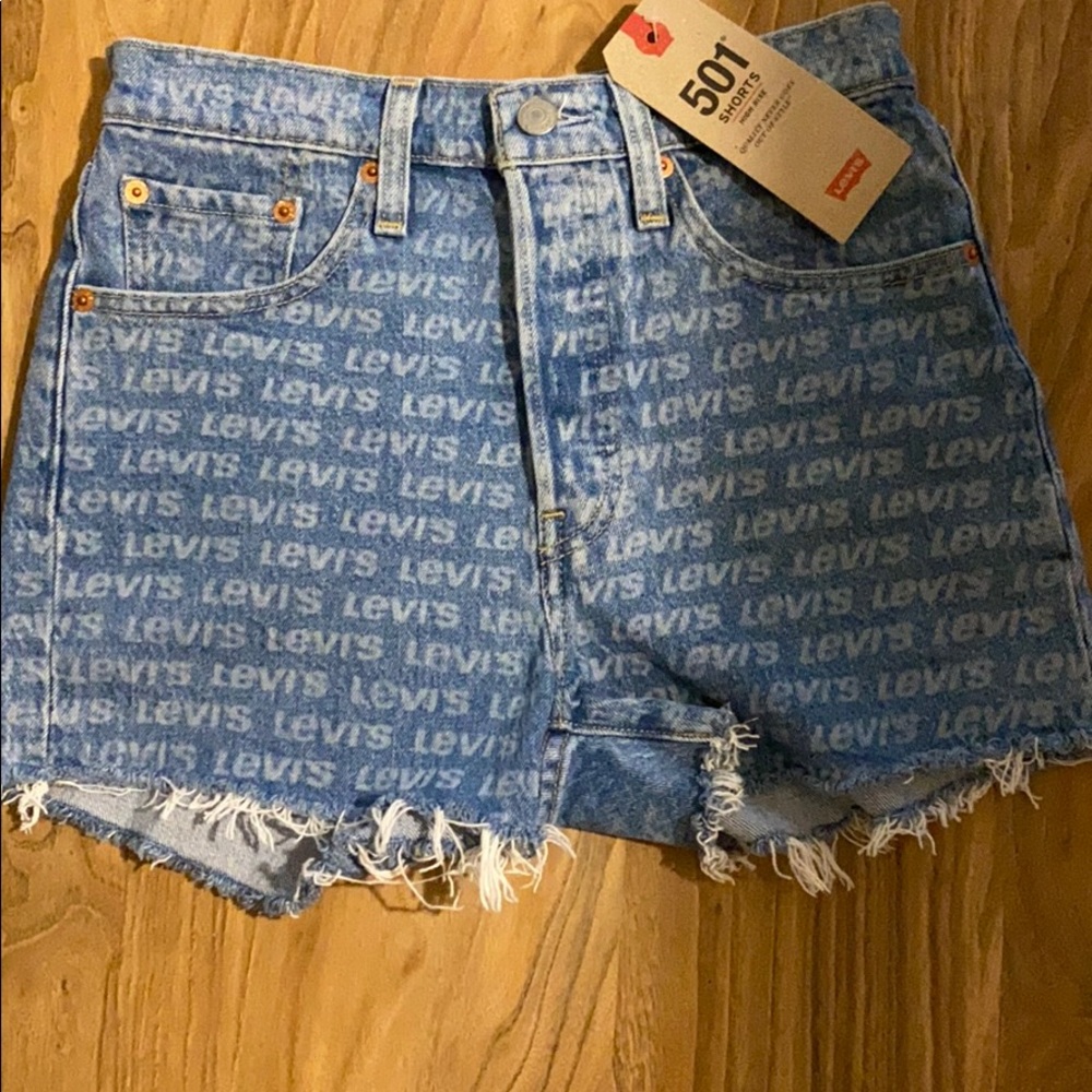 Levi’s 501 shorts